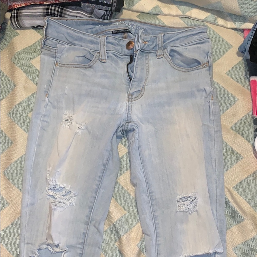 Destroyed Jeans AEO
